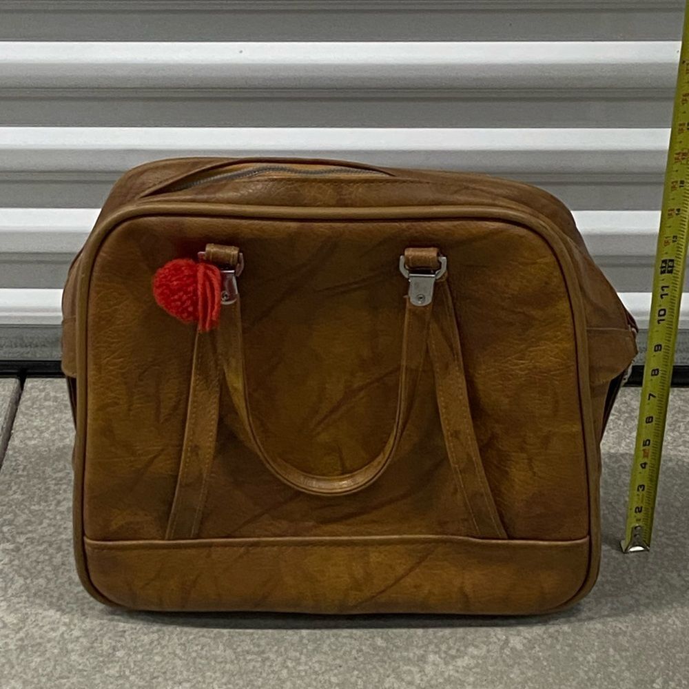 Vintage American Tourister Brown Camel Leather Bag